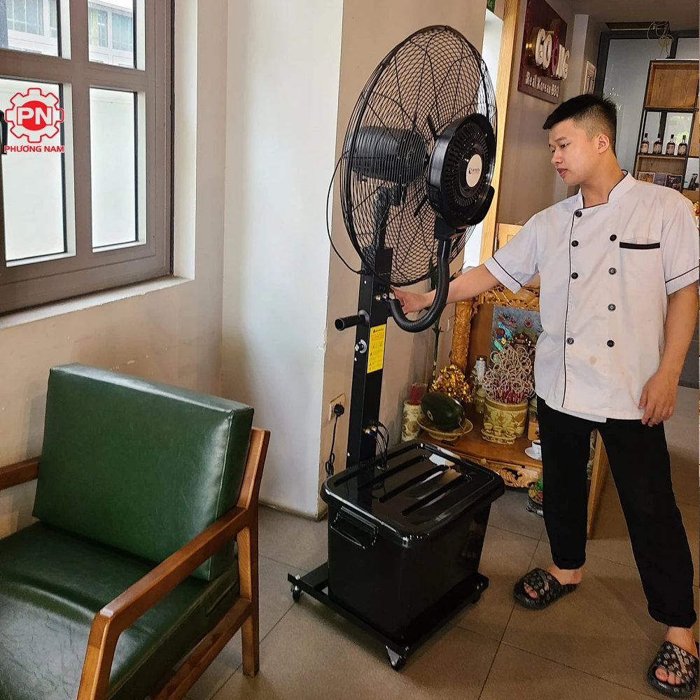 Sử dụng quạt phun sương trong phòng kín làm tăng độ ẩm
