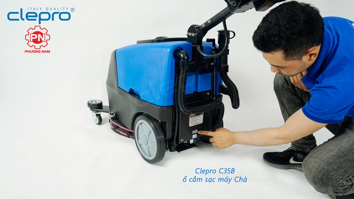 Ổ cắm sạc Máy chà sàn liên hợp Clepro C35B
