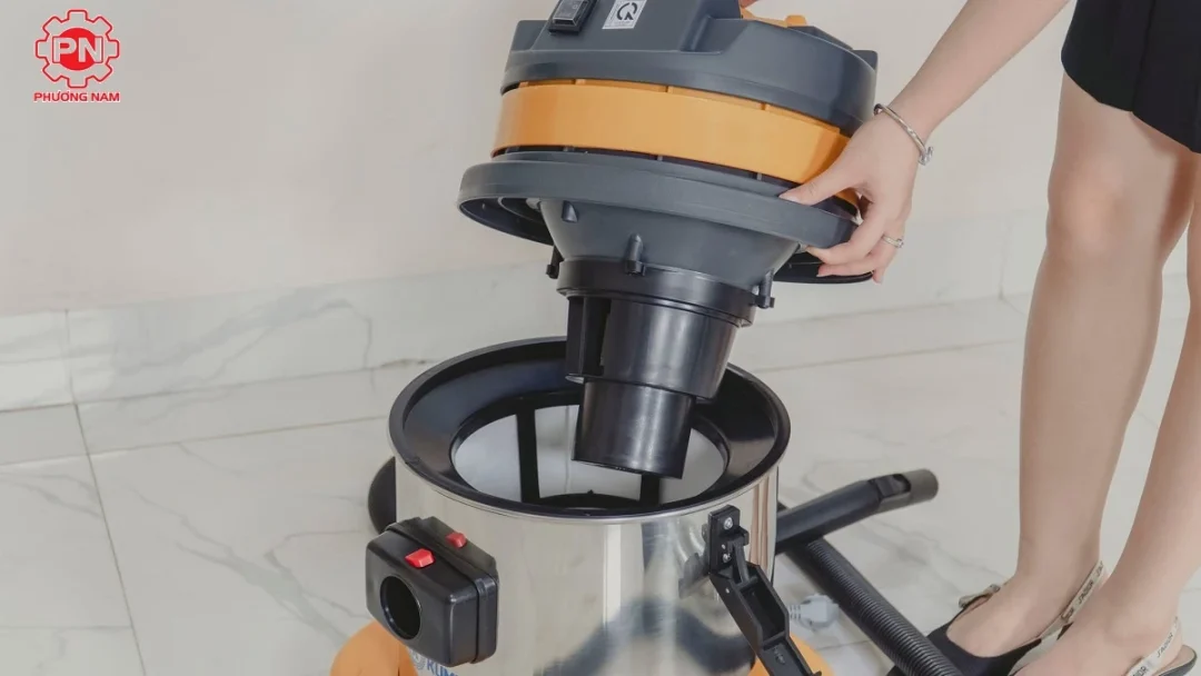 Máy hút bụi công nghiệp Kumisai KMS15