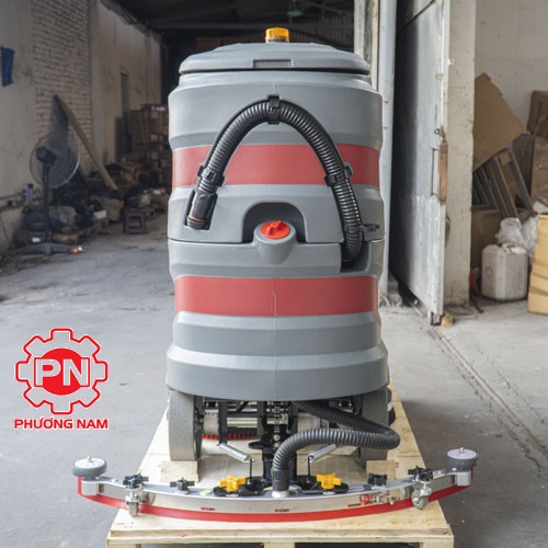 Máy chà sàn liên hợp ngồi lái Kumisai KMS 138 - Ảnh 3